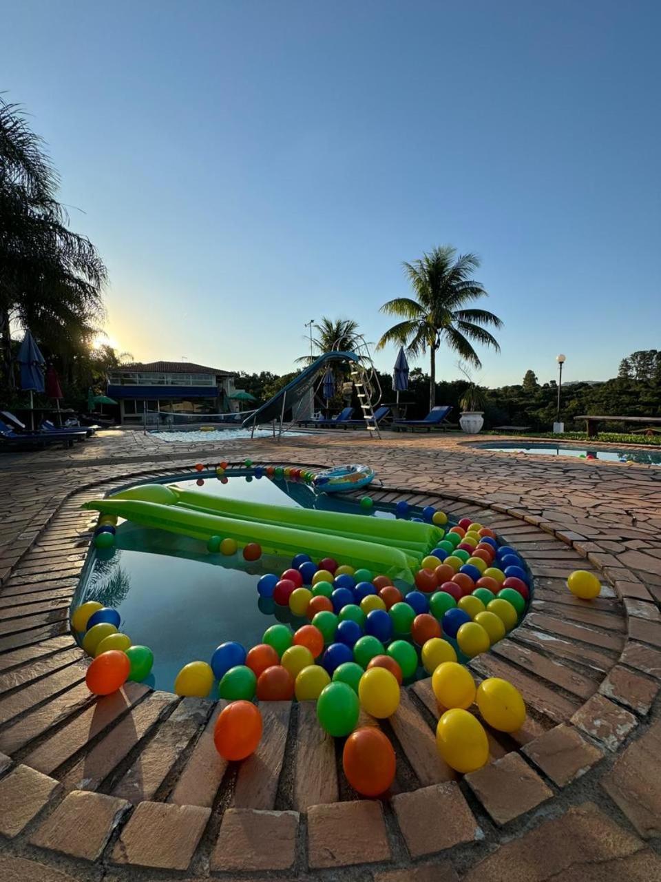 סאו פדרו Hotel Paraiso Dos Alpes מראה חיצוני תמונה